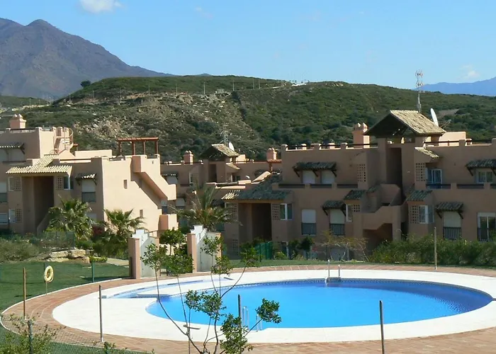 Penthouse With Roof Terrace, Bbq, Pool- And Sea Views