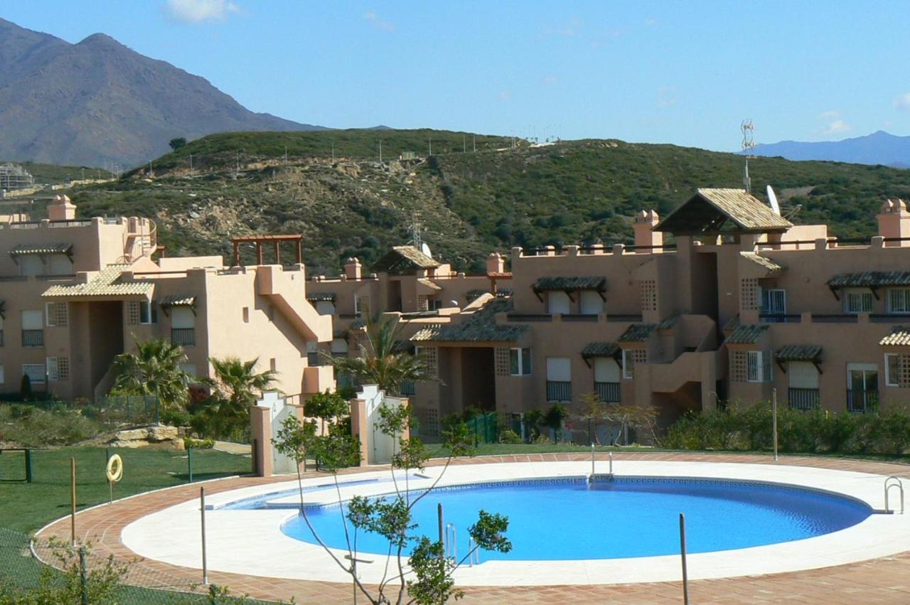 Penthouse With Roof Terrace, Bbq, Pool- And Sea Views Apartment *
